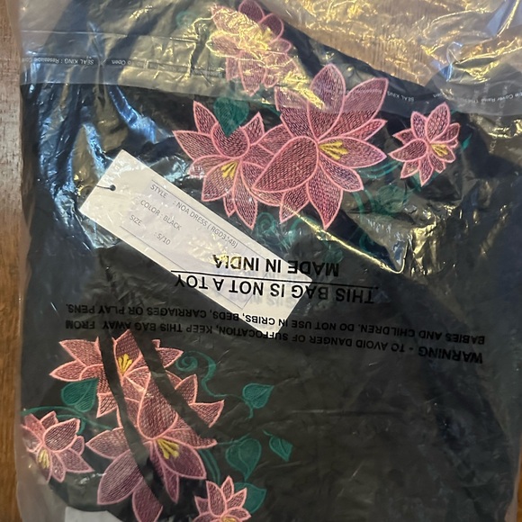 Embroidered Flowers Fit and Flare Noa Dress - Picture 6 of 6